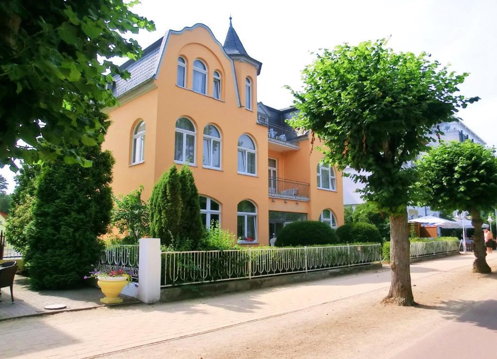 Hotel Villa Strandrose Херингсдорф Экстерьер фото